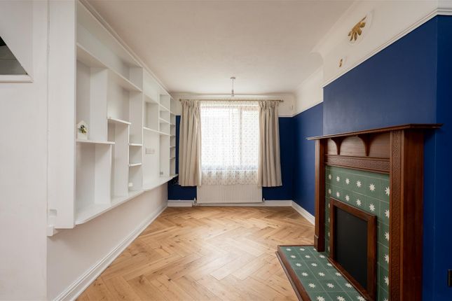 Bramham Avenue, York, YO26 5BE 3 bed terraced house for sale
