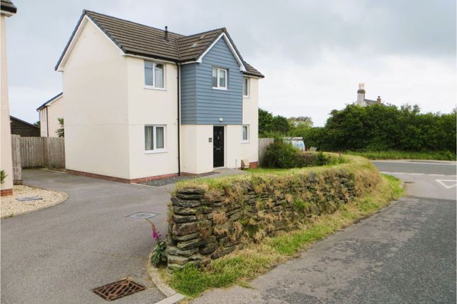 3 bed detached house