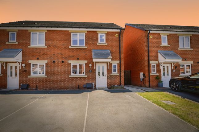 3 bedroom semi-detached house for sale