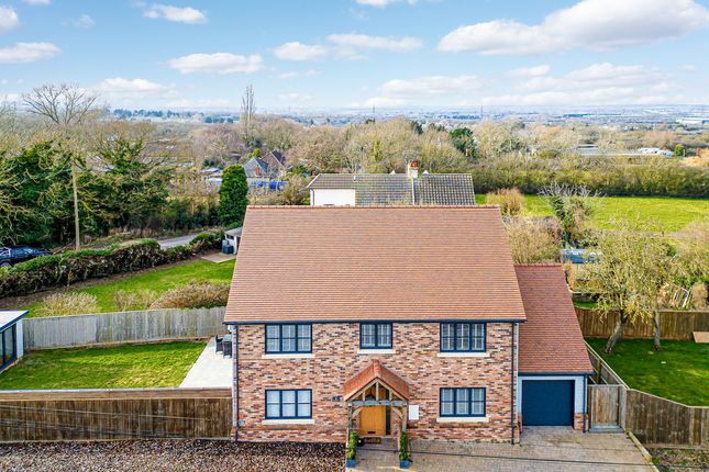 Great Burches Road, Benfleet, SS7 4 bed detached house for sale