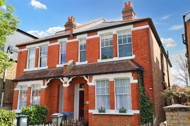 2 bedroom maisonette for sale