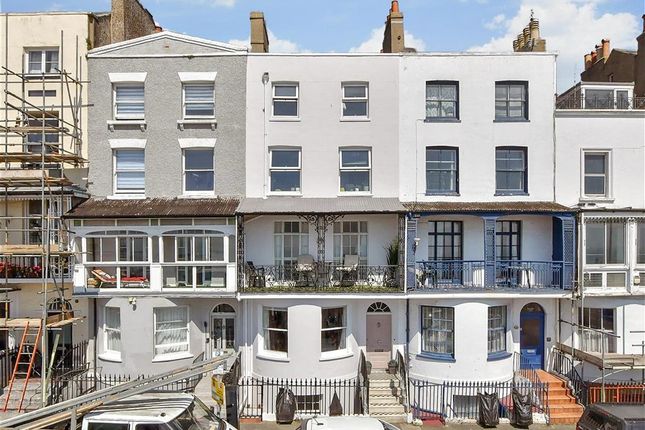 3 bedroom ground floor maisonette for sale