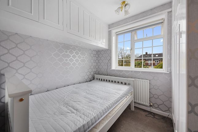 Greatdown Road, London, W7 3 bed terraced house for sale