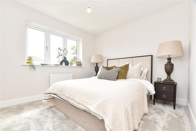 3 bed detached house