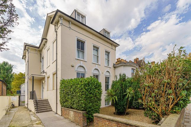 High Street, Penge, Bromley, SE20 1 bed flat for sale