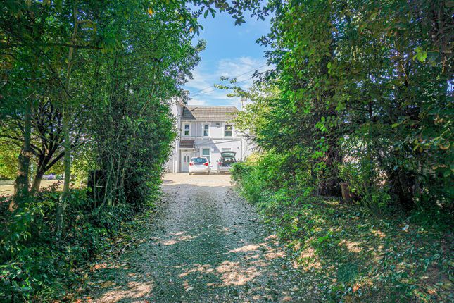 Hollington Park Road, St.... 2 bed flat for sale