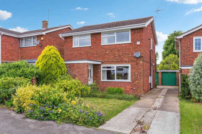 4 bed detached house