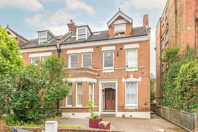 Claremont Gardens, Surbiton KT6 1 bed flat for sale