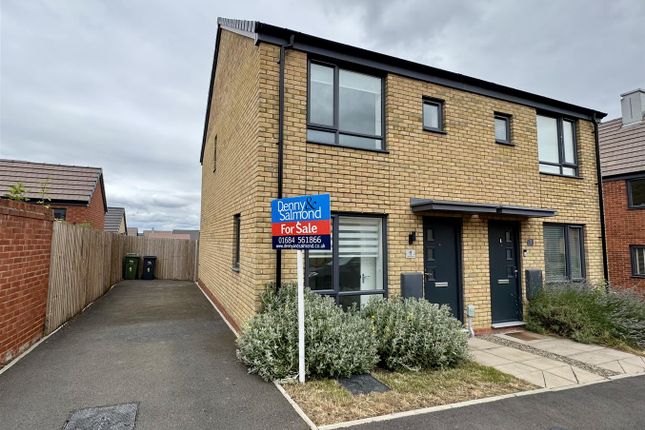 2 bedroom semi-detached house for sale