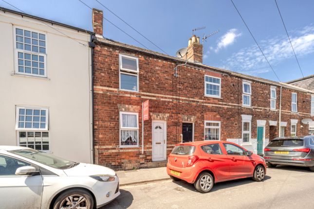Saxon Street, Lincoln, Lincolnshire, LN1 2 bed terraced house for sale