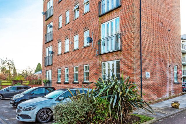 Doncaster DN4 2 bed apartment for sale