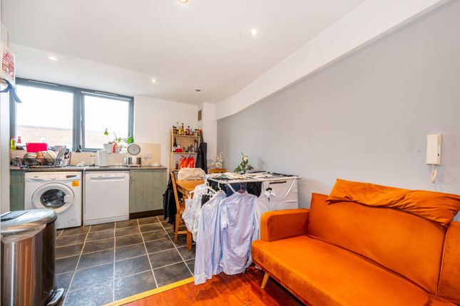 Bemerton Street, King's Cross... 3 bed maisonette for sale