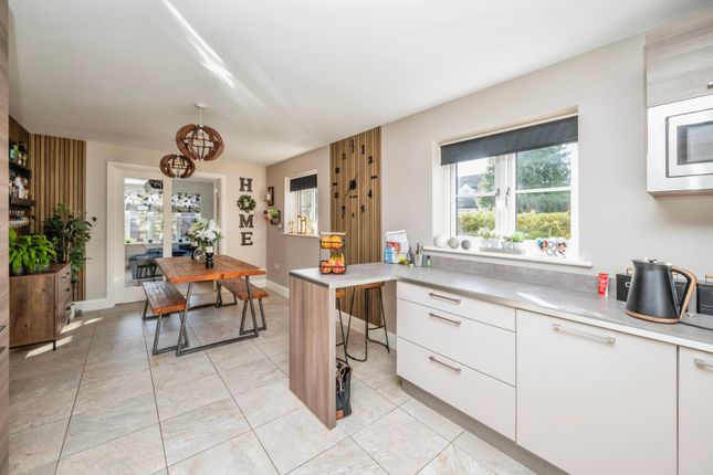4 bedroom semi-detached house for sale