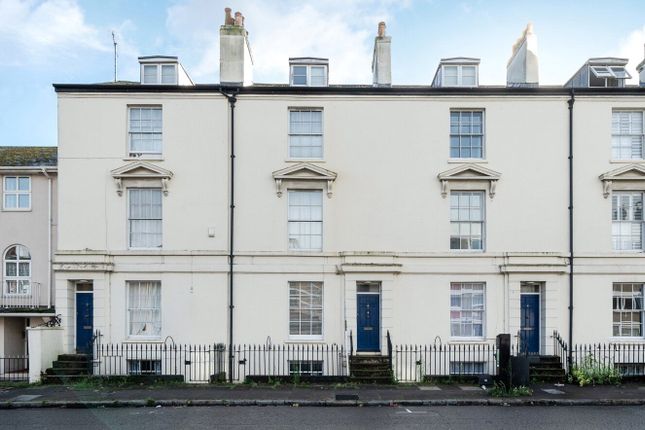 Bernard Street, Southampton... 2 bed maisonette for sale