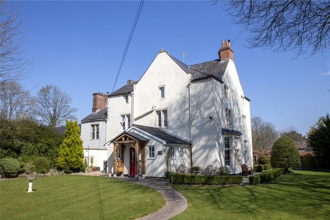 7 bedroom semi-detached house for sale