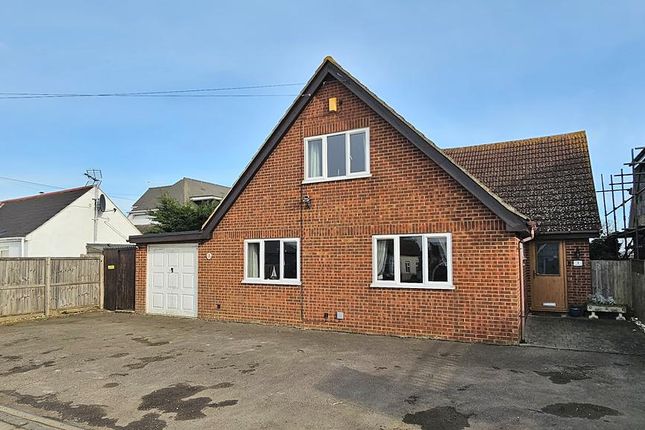 Riley Avenue, Herne Bay, CT6 8AS 4 bed chalet for sale