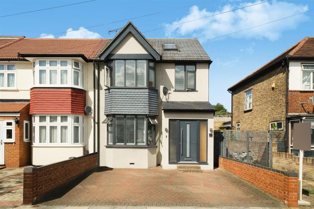 Tavistock Avenue, Perivale, Greenford 4 bed semi