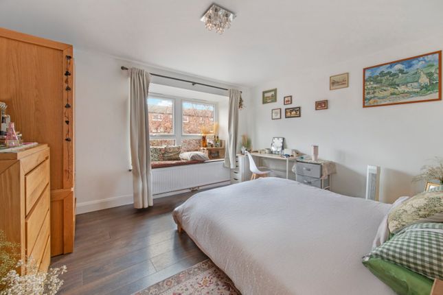 Pennyford Court, Henderson Drive, St... 3 bed flat for sale