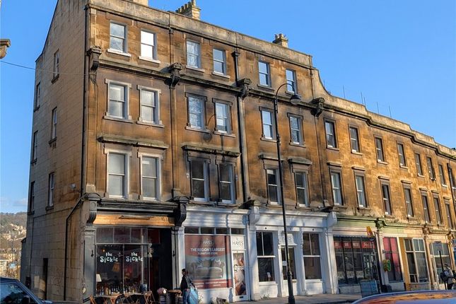London Street, Bath, Somerset, BA1 3 bed maisonette for sale