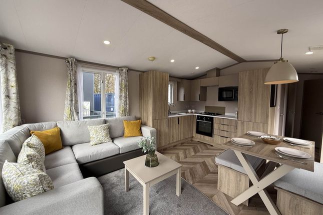 Hunters Quay Holiday Village 2 bed park home for sale