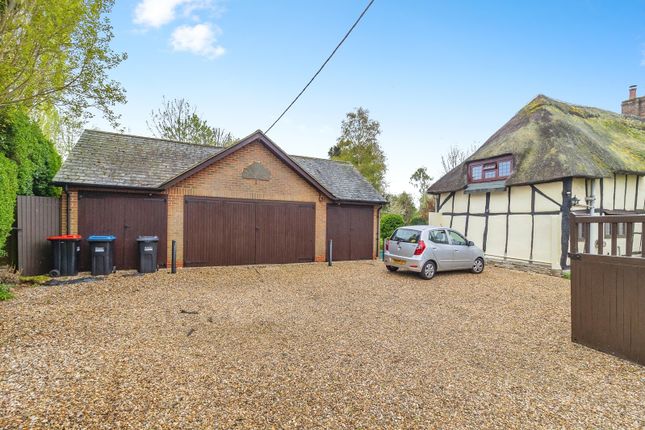 4 bed cottage