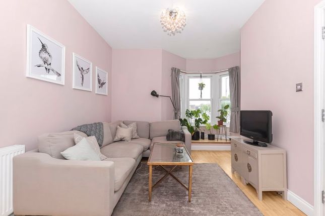 2 bedroom maisonette for sale