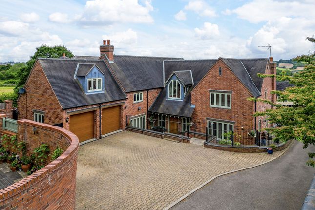 Church Street, Swadlincote... 6 bed detached house for sale