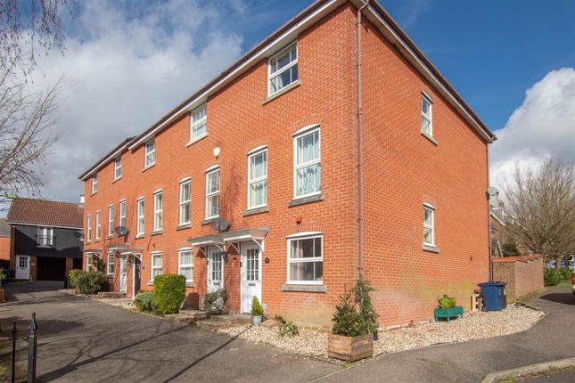 Chapelwent Road, Haverhill CB9 3 bed townhouse for sale