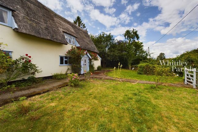 4 bedroom cottage for sale