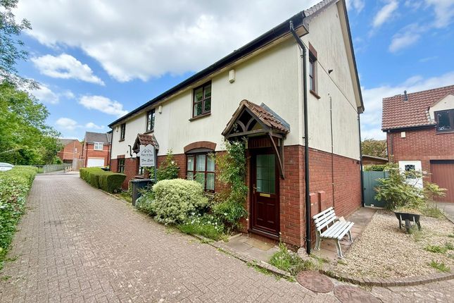 3 bed end terrace house