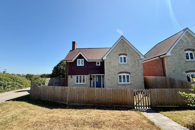 4 bed detached house