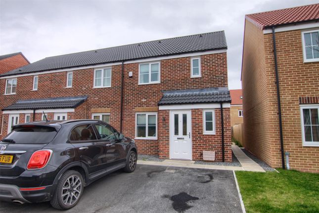3 bed end terrace house