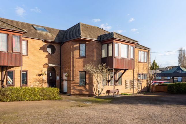 Ashfield Road, Ashfield Court... 1 bed flat for sale