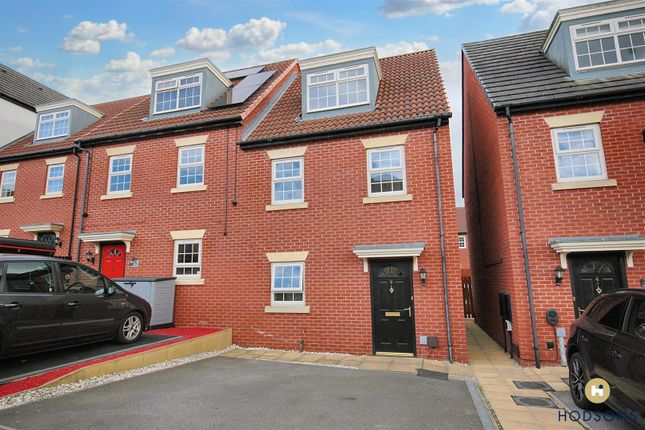 3 bed semi-detached house