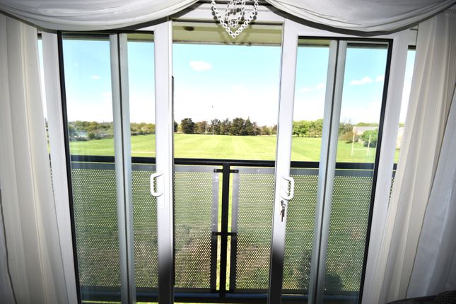 Medici Close, Goodmayes, Ilford, IG3 1 bed flat for sale