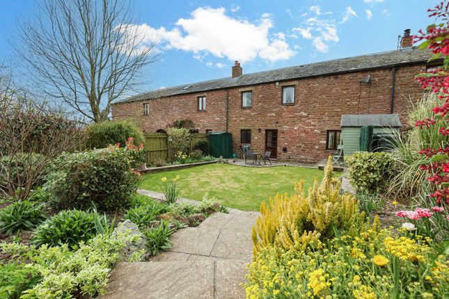 Low Plains Court, Calthwaite... 3 bed barn conversion for sale