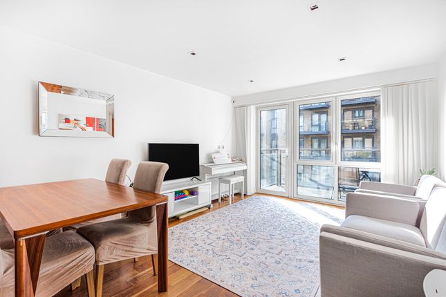 Kew Bridge Road, Brentford, TW8 2 bed apartment for sale