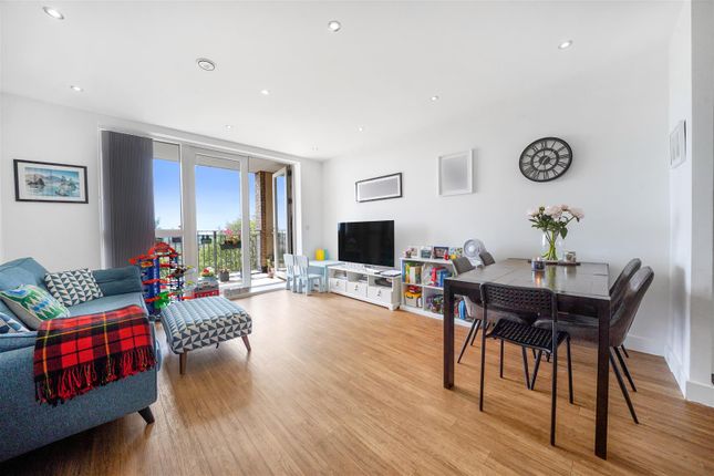 2 bed flat
