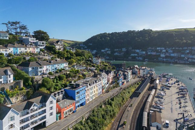 Marina View, Kingswear, Devon 2 bed apartment for sale