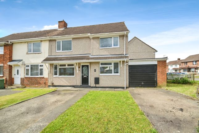2 bedroom semi-detached house for sale