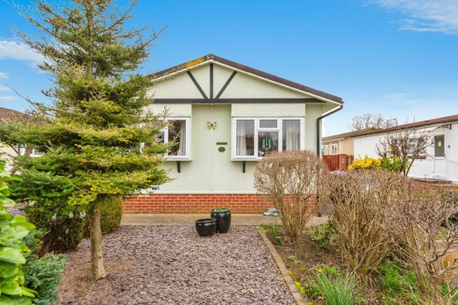 2 bed mobile/park home