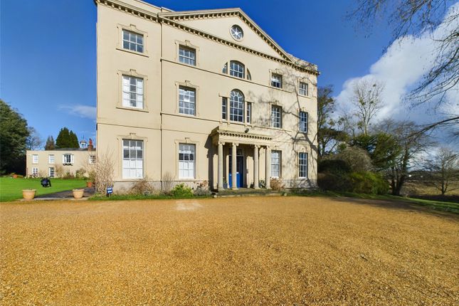 2 bed flat
