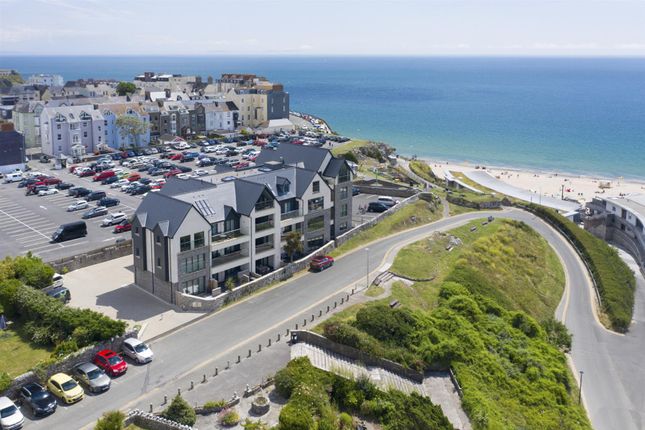 Waterstone House, Tenby 2 bed apartment for sale