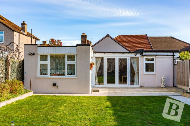 Alma Avenue, Hornchurch, RM12 4 bed bungalow for sale