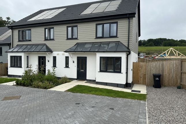 Parc Brynygroes, Ystradgynlais, Powys. 3 bed semi