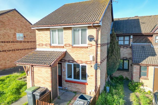 Damigos Road, Gravesend, Kent, DA12 1 bed ground floor flat for sale