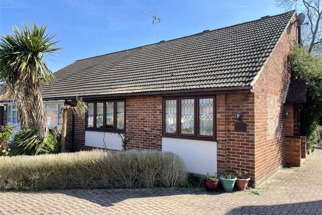 Mulberry Close, Meopham, DA13 3 bed bungalow for sale