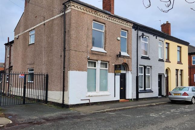 4 bed terraced house