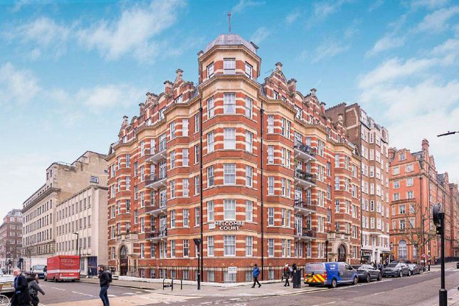 3 bedroom flat for sale