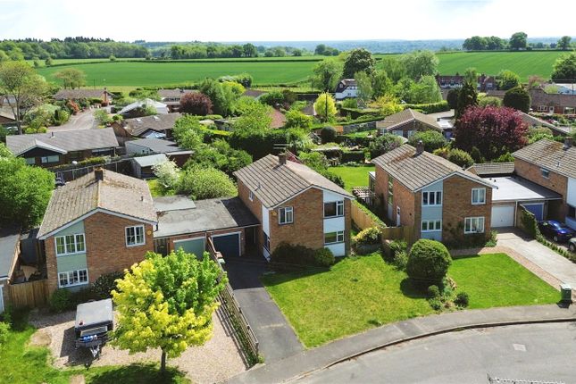 3 bed detached house